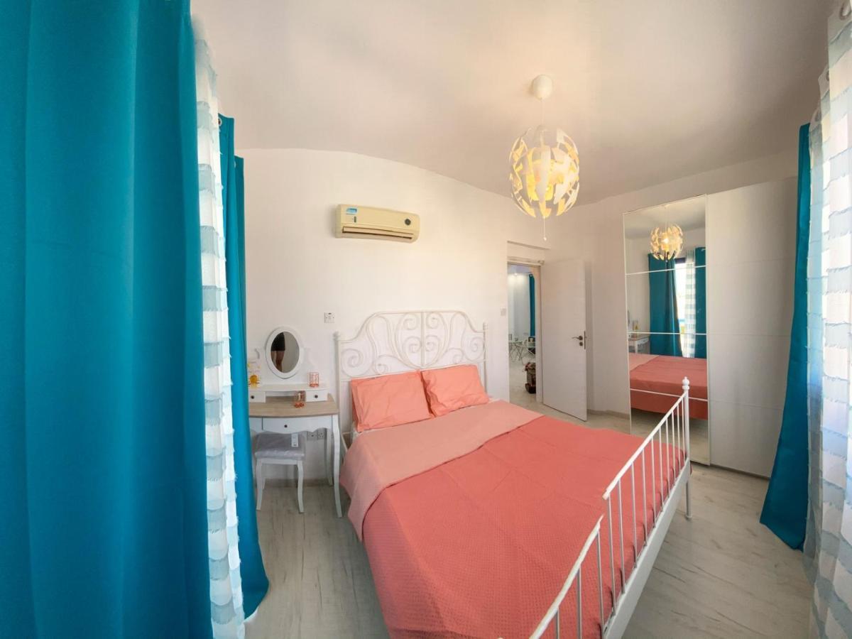 Beautiful 2Bedroom With The Pool Paphos Exterior photo